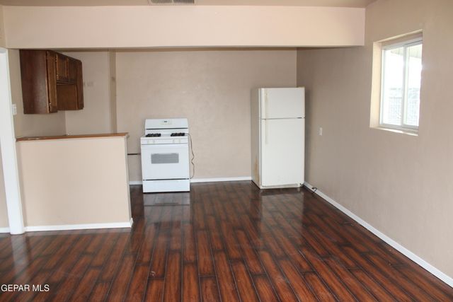 3014 RICHMOND BACK APARTMENT Avenue, El Paso, TX 79930