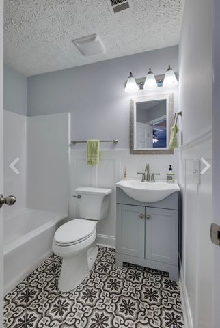 2712 Penn Meade Dr, Nashville, TN 37214