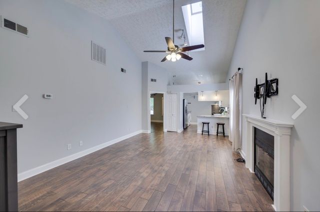 2712 Penn Meade Dr, Nashville, TN 37214