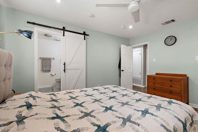 805 Garden Path DR, Round Rock, TX 78664