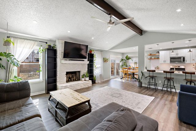 805 Garden Path DR, Round Rock, TX 78664