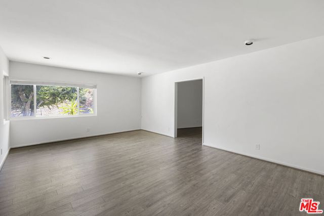 15508 Royal Ridge Road, Sherman Oaks, CA 91403