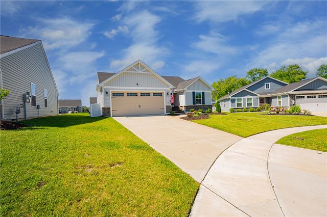 4028 Lupine Way, Tipp City, OH 45371