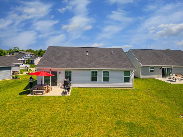 4028 Lupine Way, Tipp City, OH 45371