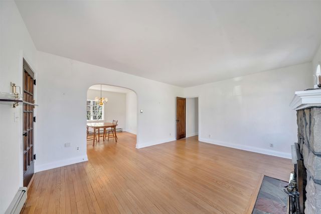 431 VAN RENSSALAER, Ridgefield, NJ 07657