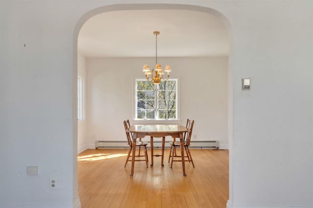 431 VAN RENSSALAER, Ridgefield, NJ 07657