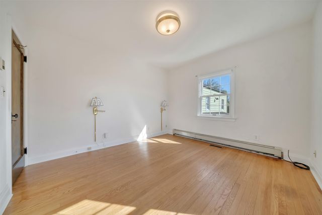 431 VAN RENSSALAER, Ridgefield, NJ 07657