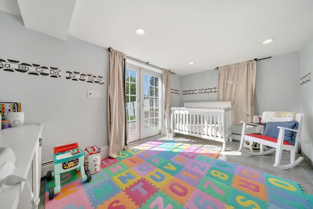 431 VAN RENSSALAER, Ridgefield, NJ 07657