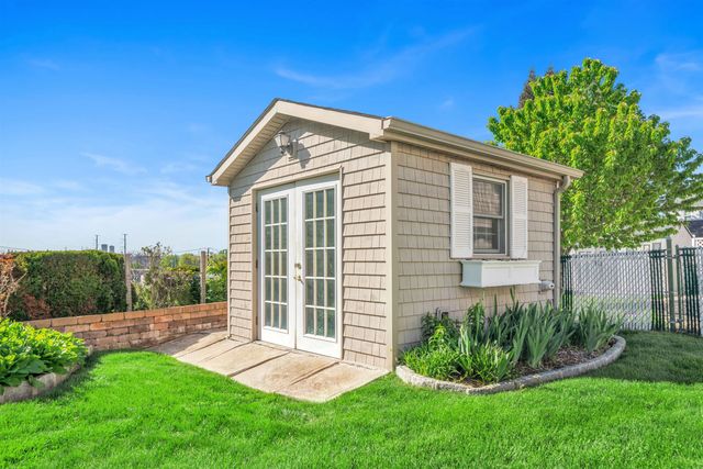 431 VAN RENSSALAER, Ridgefield, NJ 07657