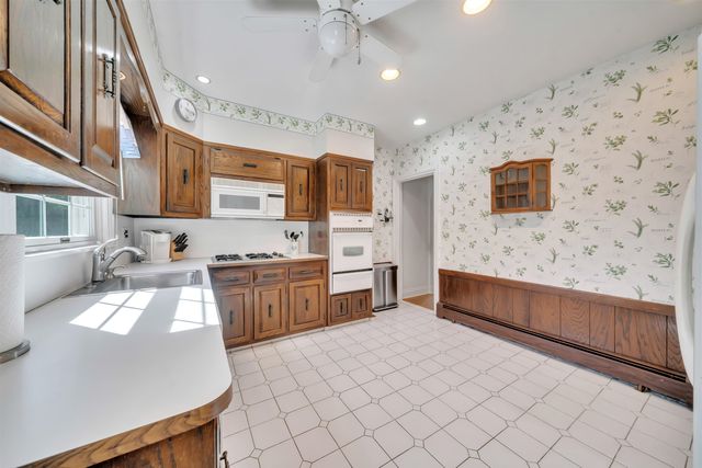 431 VAN RENSSALAER, Ridgefield, NJ 07657