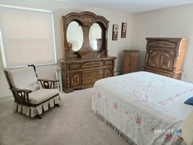 1162 Middle Turnpike West APT B2, Manchester, CT 06040