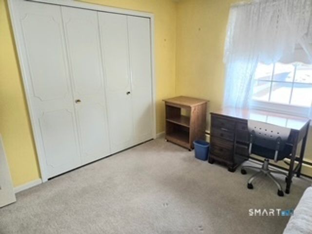 1162 Middle Turnpike West APT B2, Manchester, CT 06040