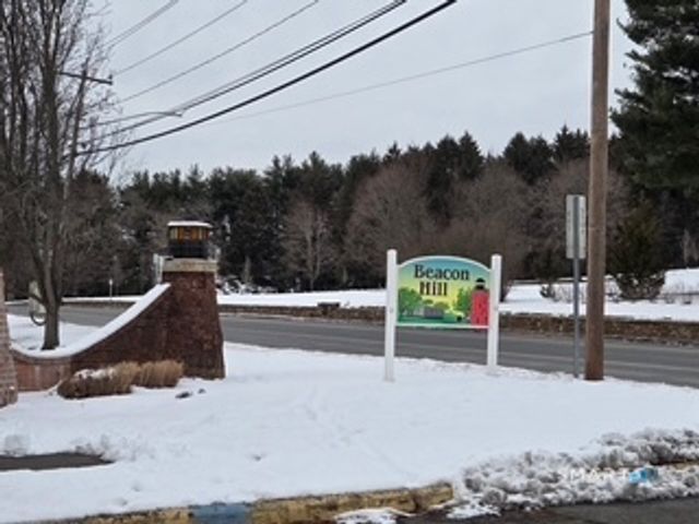 1162 Middle Turnpike West APT B2, Manchester, CT 06040