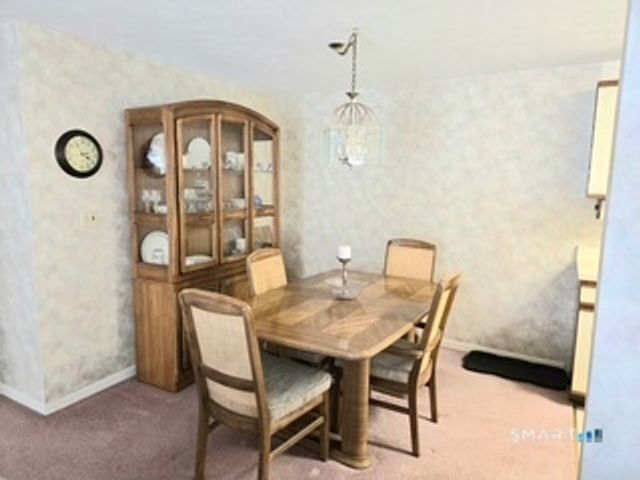 1162 Middle Turnpike West APT B2, Manchester, CT 06040