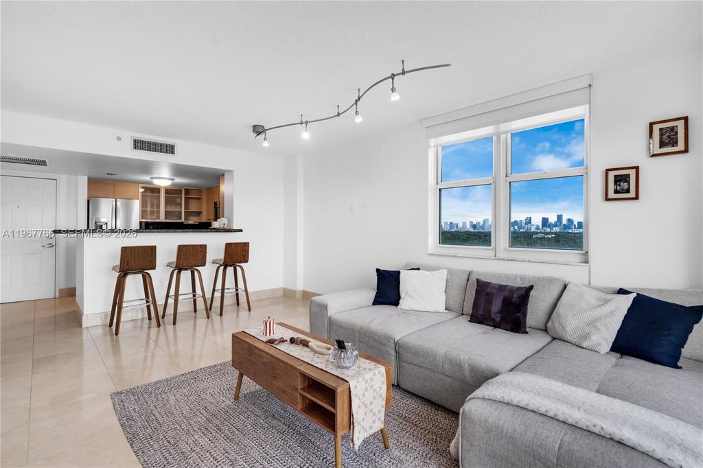 3000 Coral Way 1416, Miami, FL 33145