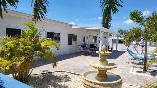 9660 44TH STREET N, Pinellas Park, FL 33782