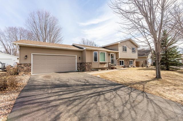 12203 Quinn Street NW, Coon Rapids, MN 55448