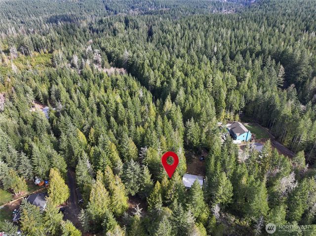 260 NE Kissin Tree Lane, Tahuya, WA 98588