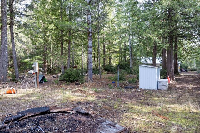 260 NE Kissin Tree Lane, Tahuya, WA 98588