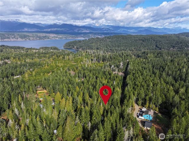 260 NE Kissin Tree Lane, Tahuya, WA 98588