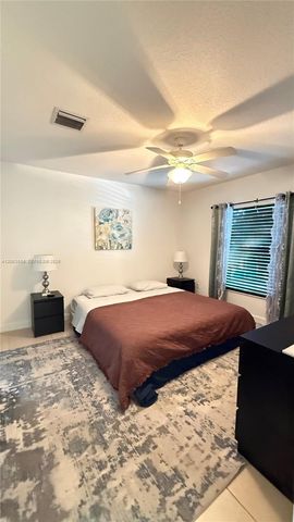 1018 Foster Rd, Hallandale Beach, FL 33009