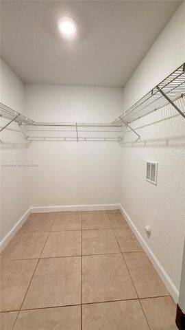 1018 Foster Rd, Hallandale Beach, FL 33009