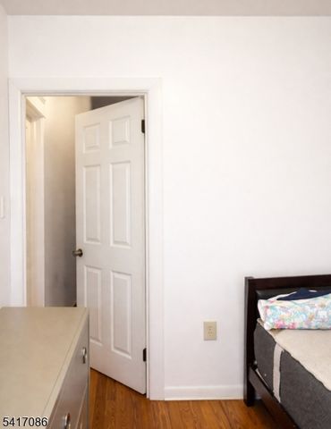 556 Compton Ave, Perth Amboy City, NJ 08861