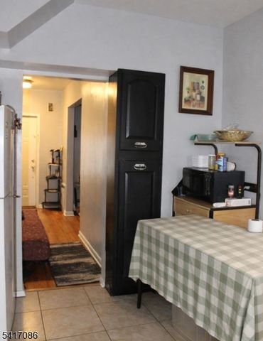 556 Compton Ave, Perth Amboy City, NJ 08861