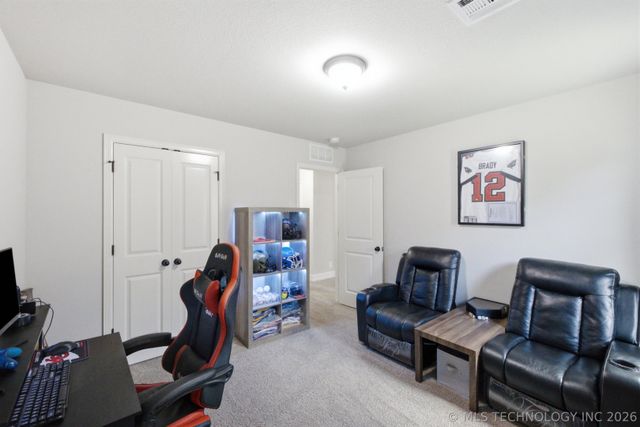 1542 E 137th Street, Glenpool, OK 74033
