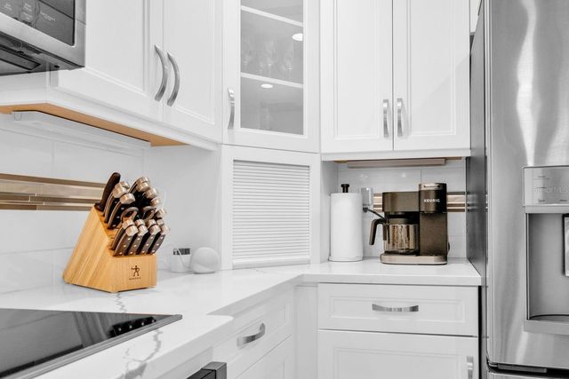 454 63RD STREET, Holmes Beach, FL 34217