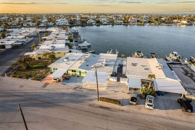 454 63RD STREET, Holmes Beach, FL 34217