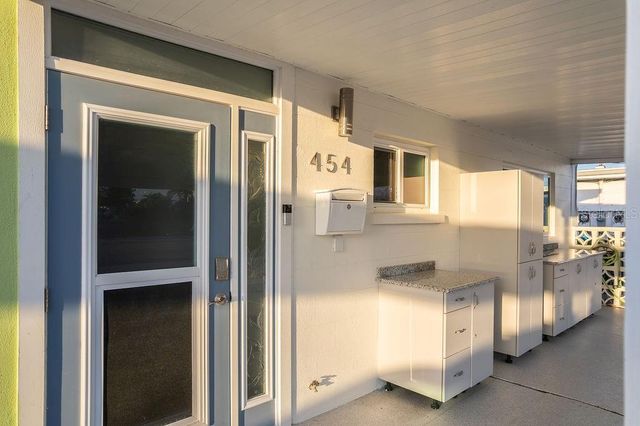 454 63RD STREET, Holmes Beach, FL 34217