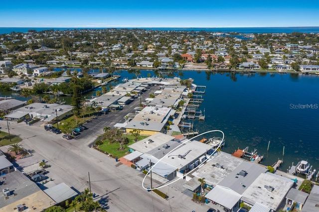 454 63RD STREET, Holmes Beach, FL 34217