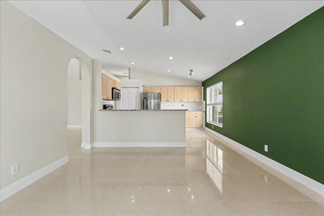 3551 Chesapeake Circle, Boynton Beach, FL 33436