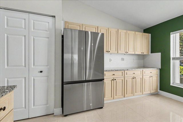 3551 Chesapeake Circle, Boynton Beach, FL 33436