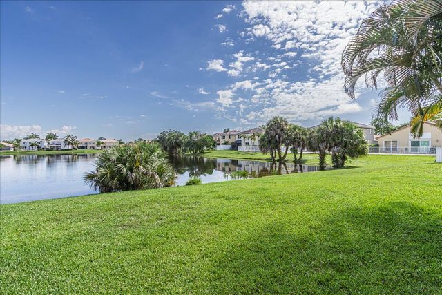 3551 Chesapeake Circle, Boynton Beach, FL 33436