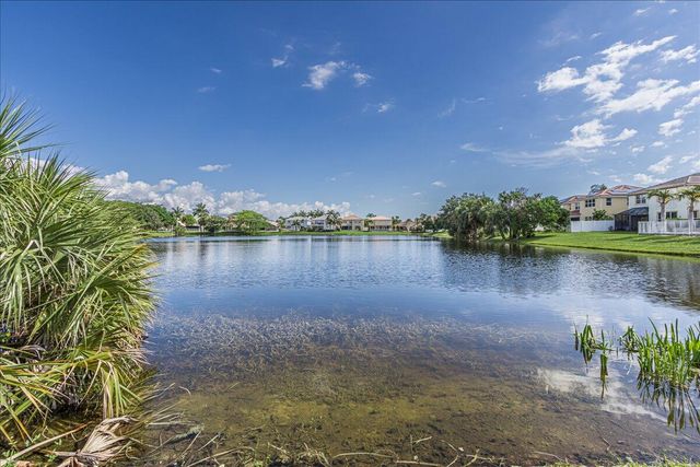 3551 Chesapeake Circle, Boynton Beach, FL 33436