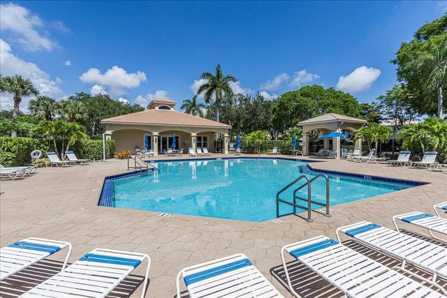 3551 Chesapeake Circle, Boynton Beach, FL 33436