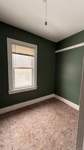 19 Bloomingburg Road, Middletown, NY 10940