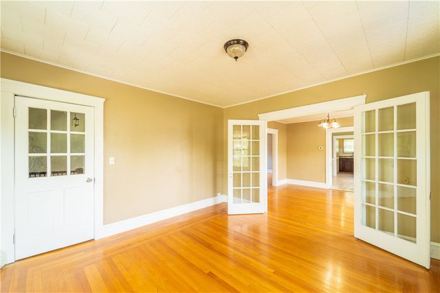 18 Dunnell Avenue, Pawtucket, RI 02860