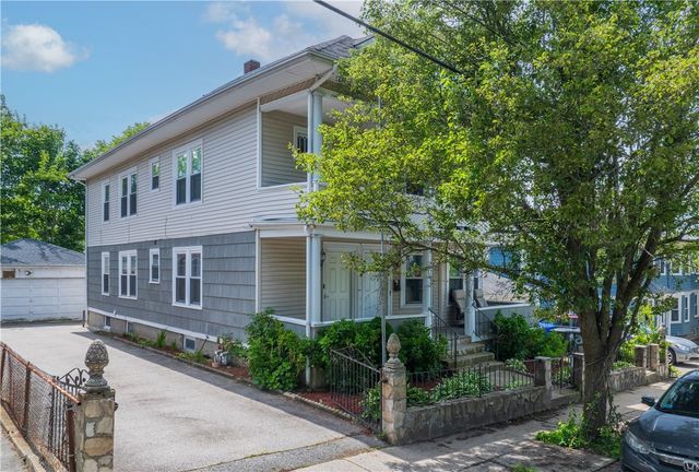 18 Dunnell Avenue, Pawtucket, RI 02860