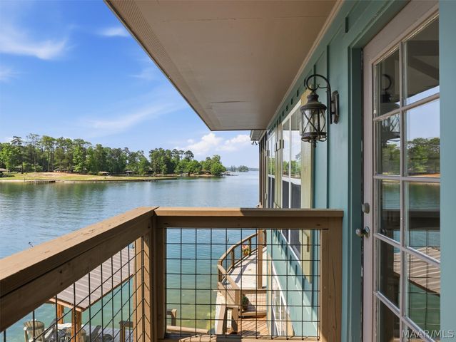 369 Honeysuckle Hill, Tallassee, AL 36078
