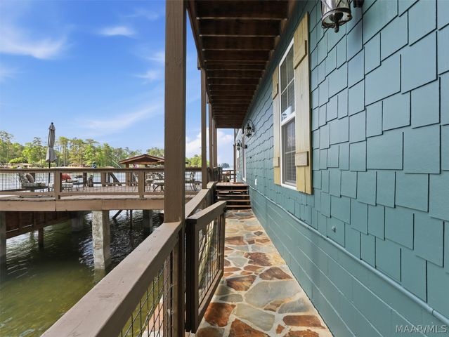 369 Honeysuckle Hill, Tallassee, AL 36078