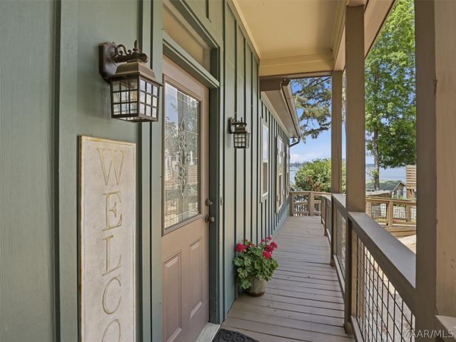 369 Honeysuckle Hill, Tallassee, AL 36078
