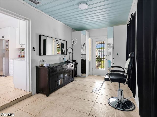 1645 Ardmore RD, Fort Myers, FL 33901