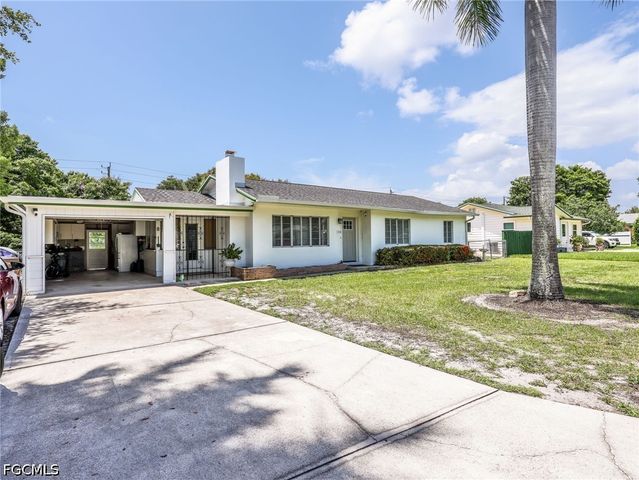 1645 Ardmore RD, Fort Myers, FL 33901