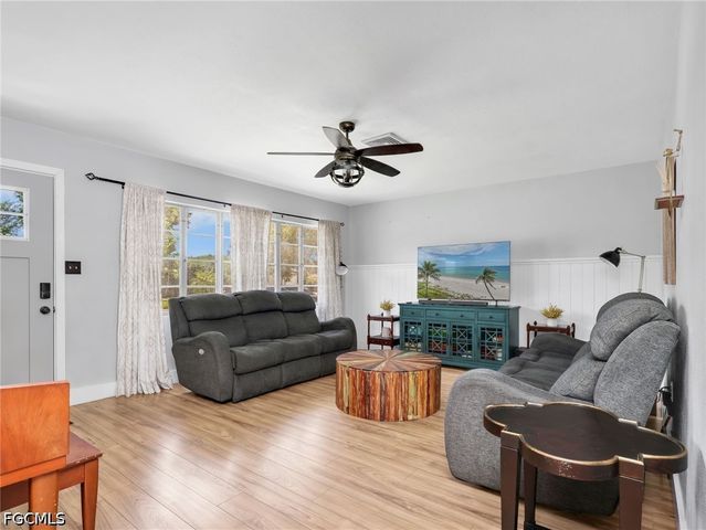 1645 Ardmore RD, Fort Myers, FL 33901