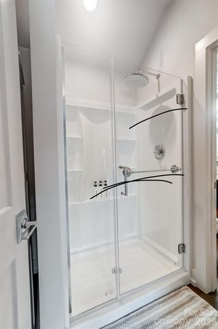 1207 E 36th Street 6, Charlotte, NC 28205