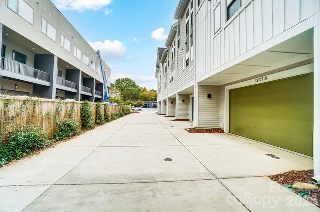 1207 E 36th Street 6, Charlotte, NC 28205