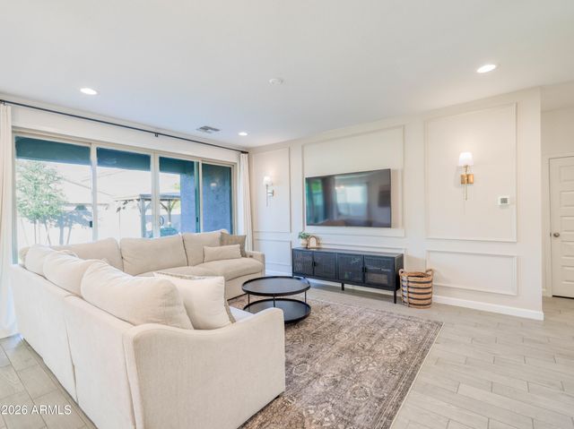 22718 E DOMINGO Road, Queen Creek, AZ 85142